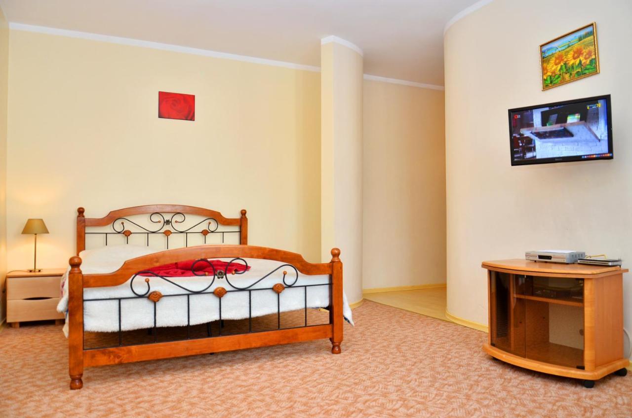 קייב Apartments On Independence Square חדר תמונה